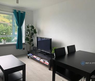 1 bedroom flat to rent - Photo 4