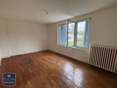 Location Appartement 3 pièces 57m² MONTMIRAIL 51210 - Photo 2