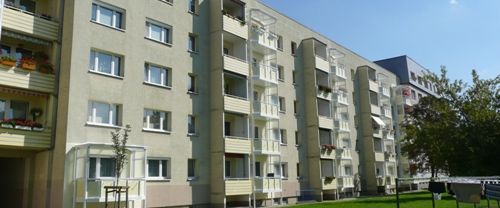 Einzug ab 01.03.2026 möglich. Ruhige Wohnlage und nur 15 Minuten bis zum Baggersee! - Photo 1