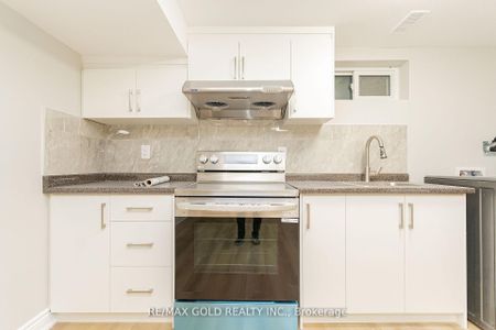 For Lease - 136 Bartley Bull Parkway, Brampton, Ontario - Photo 3