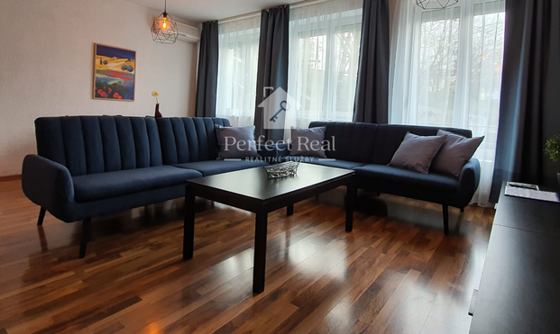 Prenájom 3izbový byt Zámocká ulica - neplatíte províziu! - Photo 1