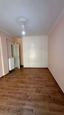 Διαμέρισμα για ενοικίαση Τροκαντερό (Παλαιό Φάληρο) - Photo 3
