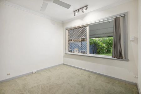 Family home. - Photo 3