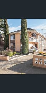 2 Bedroom Apartment in a sensation location. - Photo 4