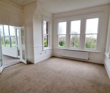 Milton Grange, Arundel Road, Eastbourne - Three-Bedroom Flat - Photo 6