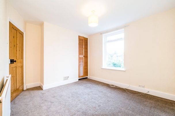 2 bedroom house to rent George Lane, London, SE13 - Photo 1