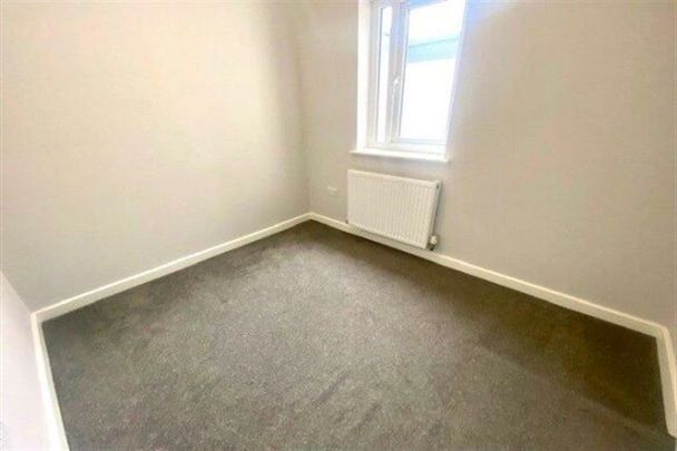 Burlington Mansions, SO15 - Photo 1