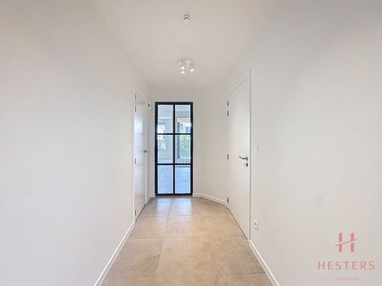 Appartement te huur - Photo 1