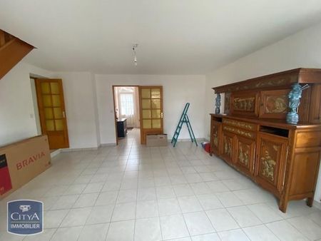 Location Maison 4 pièces 95m² ARDENTES 36120 - Photo 2