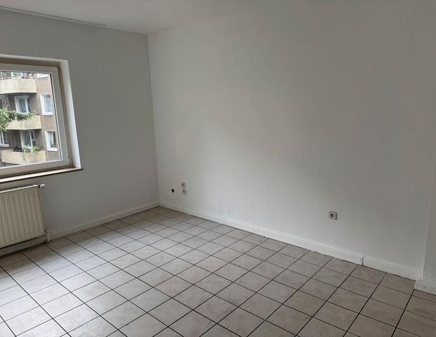 2,5 Zimmer Wohnung in Essen Altendorf - Photo 1