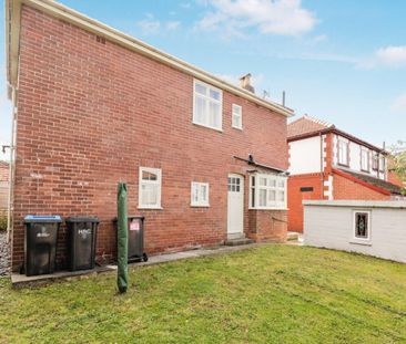 3 bedroom House To Let - Photo 2