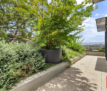 **Penthouse Apartment** Sky Terrace with Views - Photo 2