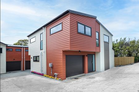 Brand New Townhouse in New Lynn！！ - Photo 3