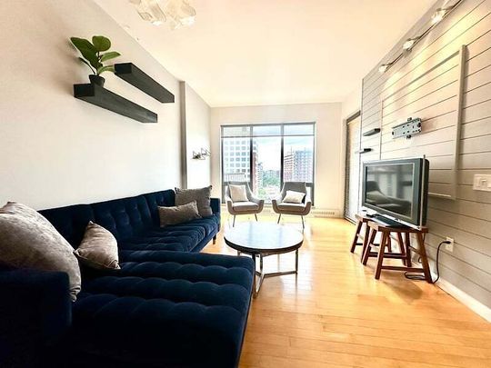 90 George St Unit 1405 - Photo 1