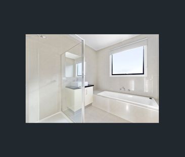 5 Manta Court, Werribee, Vic 3030 - Photo 5