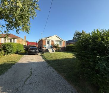 For Lease - 220 Ellington Drive Unit# Bsmt, Toronto, Ontario - Photo 4