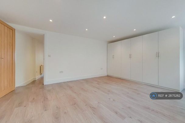 1 bedroom maisonette to rent - Photo 1