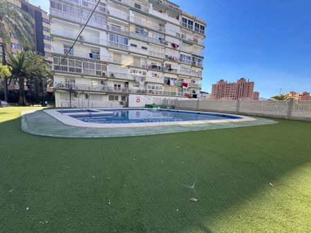 Planta baja de alquiler en Calle Fotografo Goyo, 2, Playa de San Juan - Photo 3