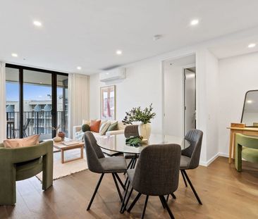 Modern Comfort in a Prime Kingston Location - Photo 1