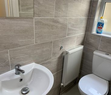 Room in a Shared House, Westdown Road, E15 - Photo 5