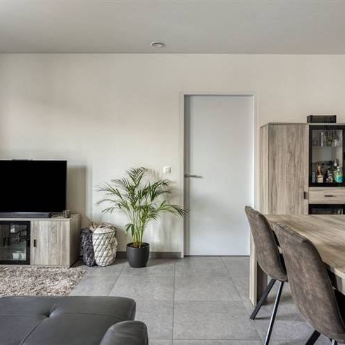 Appartement te huur - Photo 1