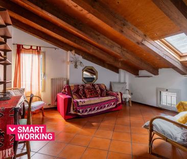 Via del Piombo, Bologna, Emilia-Romagna 40125 - Photo 1