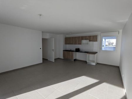 SANS FRAIS D'AGENCE,NI GARANTS, T4 à Lormont - Photo 3