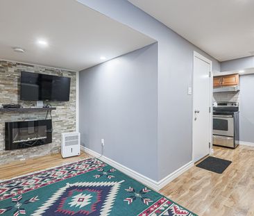 For Lease - 210 Miller Drive, Halton Hills, Ontario - Photo 5