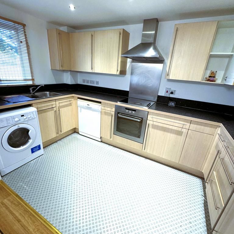 2 bedroom apartment to rent - Photo 1