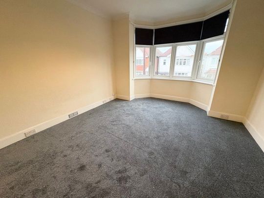 HEATHWOOD ROAD, WINTON- P07758 - Photo 1