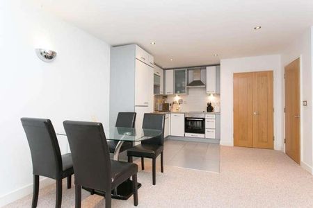 Western Gateway, Canning Town, E16 - Photo 2