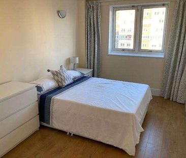 Youngs Court, Charlotte Despard Avenue, London, SW11 - Photo 4