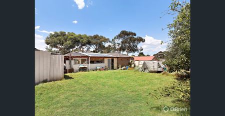 Endless Potential in a Prime Location! - Photo 3