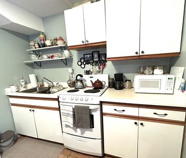 630 Victoria St - London ON - Photo 1