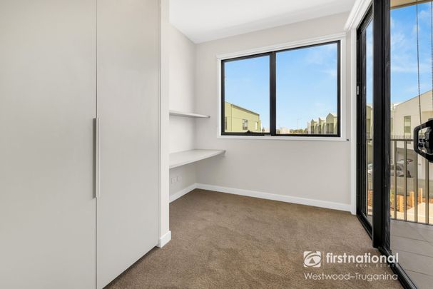 9 Dobright Street, 3029, Truganina Vic - Photo 1