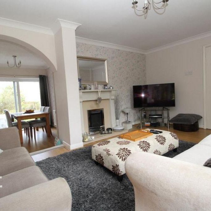 3 bedroom detached house to rent - Photo 1