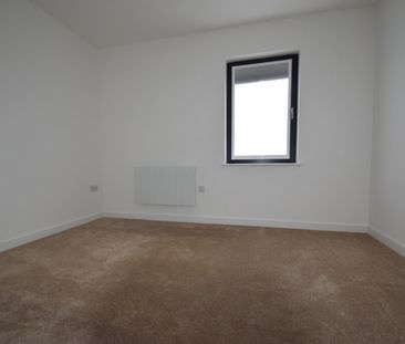 Victoria Avenue, Southend On Sea, Essex, SS2 - Photo 4