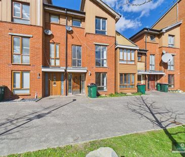 4 bedroom terraced house to rent - Photo 5