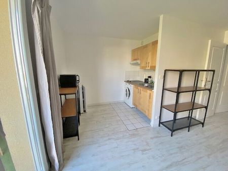 Location appartement 1 pièce, 26.02m², Gif-sur-Yvette - Photo 3