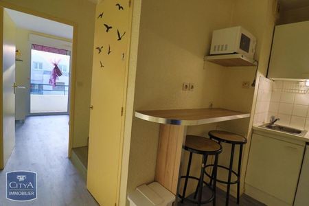 Location Appartement 1 pièce 18m² ROYAN 17200 - Photo 4