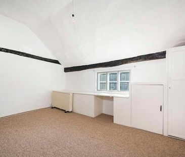 Long Melford, Sudbury, Suffolk, CO10 - Photo 3