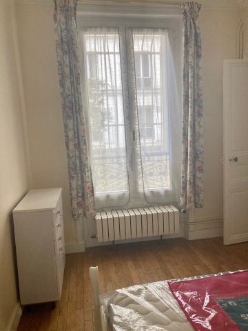 Location Appartement 2 pièces 42m² PARIS 8ème - Photo 4