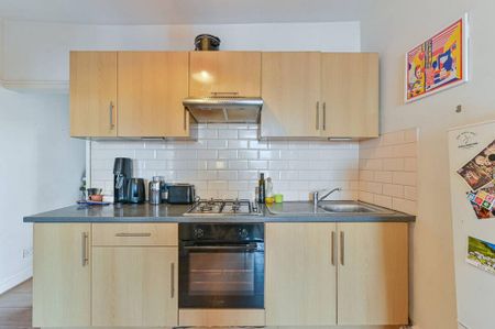 1 bedroom flat to rent - Photo 5