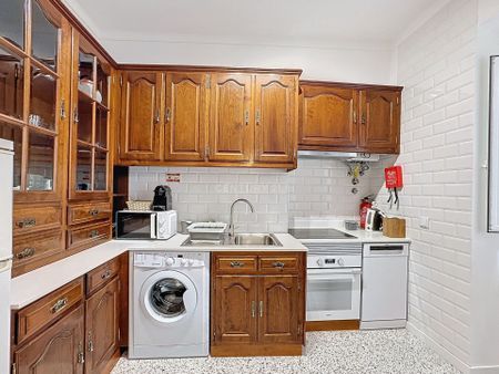 Apartamento T2 no coração da Nazaré para arrendar. - Photo 5