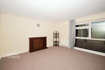 2 bedroom apartment to rent - Photo 4