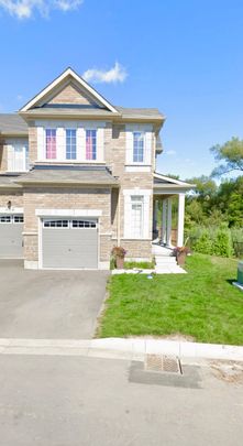 For Lease - 33 Keenlyside Lane, Ajax, Ontario - Photo 1