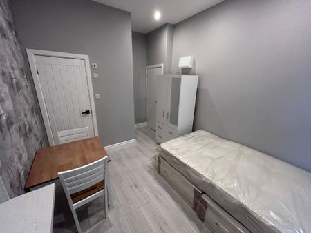 Studio Flat, Amhurst Road, E8 - Photo 2