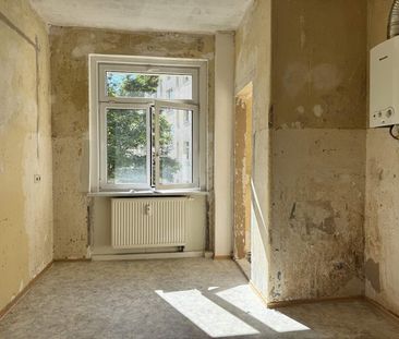 Erstbezug nach Komplettsanierung: 4-Raumwohnung mit Wintergarten in... - Photo 5