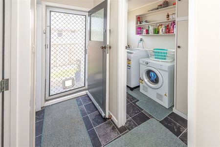 Whanganui East - 4 Bedrooms - Photo 5