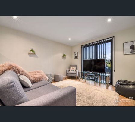 2/2a Carr Street, Kings Meadows, Tas 7249 - Photo 1
